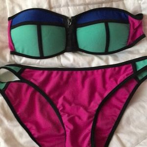 Geometric swimsuit bikini